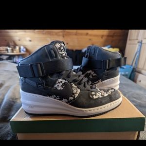 Women's NIKE Air Lunar Force 1 Wedge Shoes